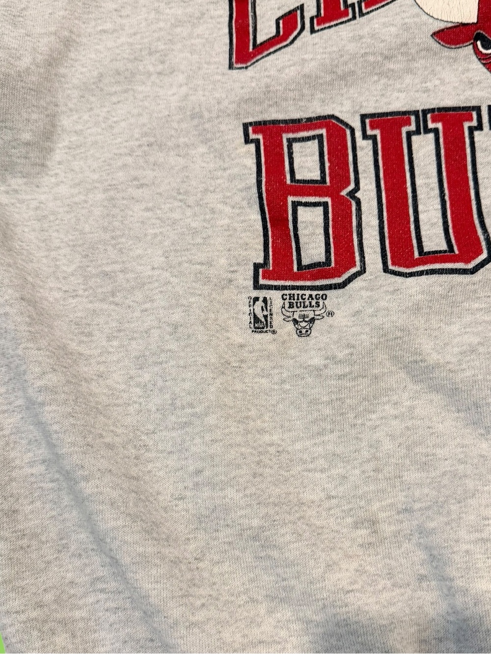 Vintage 90s Chicago Bulls Sweatshirt Well Worn Comfy Size Medium/Large - Picture 2 of 9